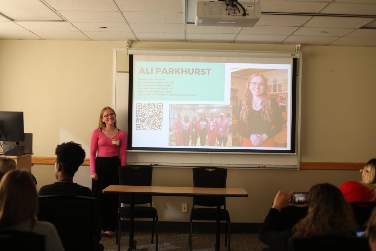 Wahawk alumni, Ali Parkhurst, presenting a session titled "How to become the next Iowa Journalist of the Year."