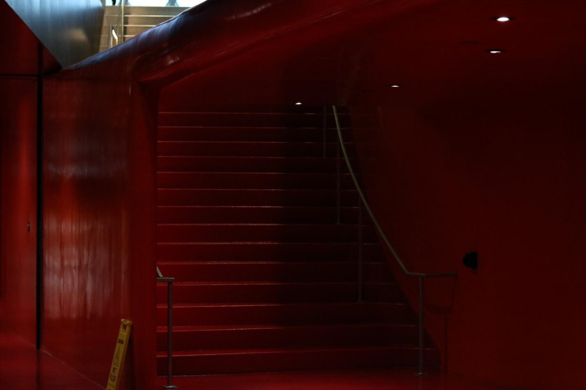 The fourth floor of the library is the red floor. While the public cannt access many of the rooms on this dloor the overall floor is free to the public and they are encouraged ot ask about the history. 